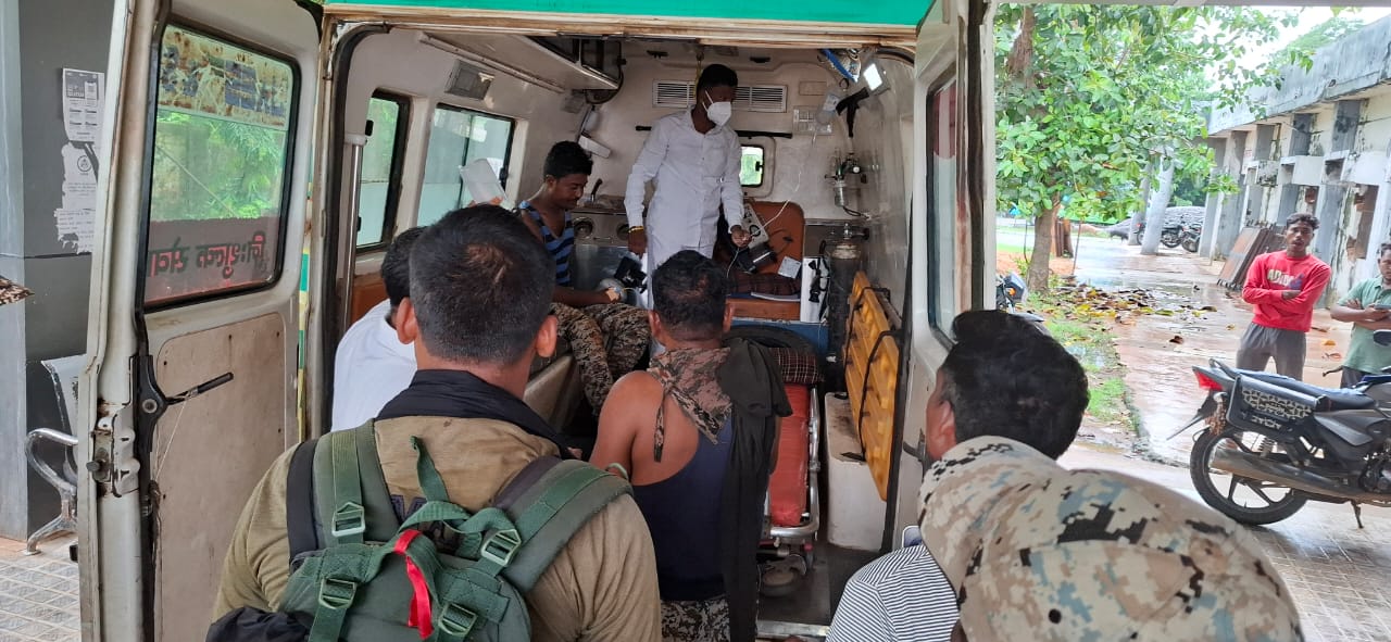 भोपालपटनम के चिल्लामरका के जंगलों में आईईडी ब्लास्ट, एक जवान शहीद, तीन घायल।