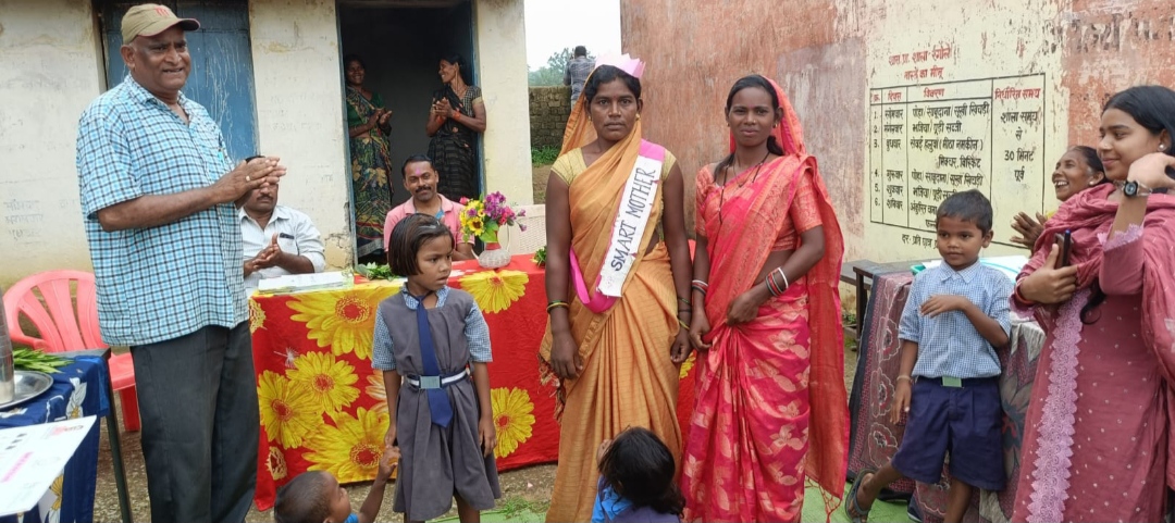 पूर्व माध्यमिक शाला रंगोले में मेगा पालक-शिक्षक बैठक एवं ‘अंगना में शिक्षा’ कार्यक्रम का आयोजन