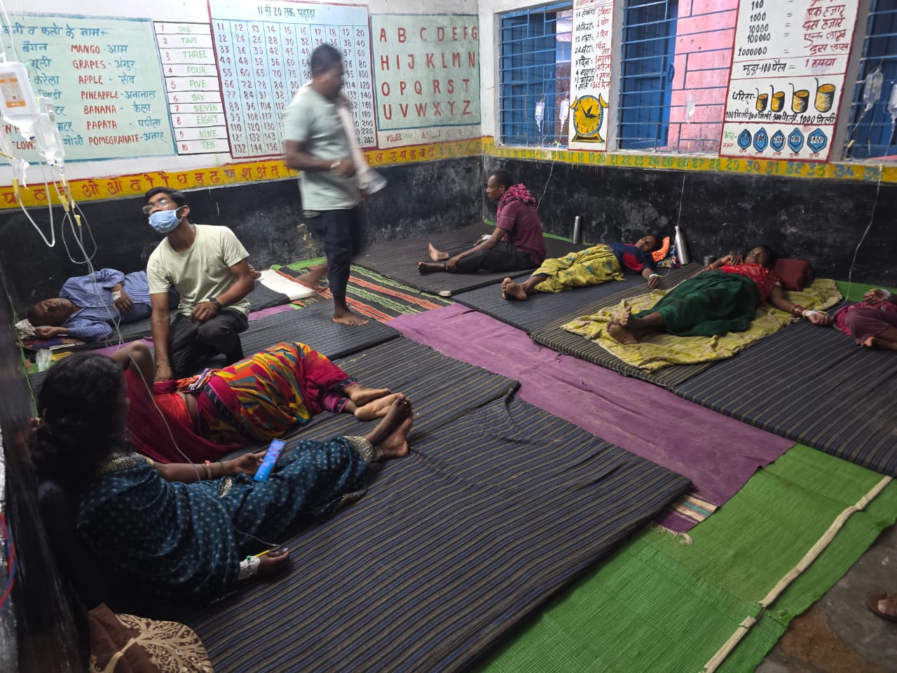 पुरे गांव मे फैला हैजा, अभी तक सैकड़ो ग्रामीण हुए बीमार ।&nbsp; कोरबा जिले के ग्राम पंचायत बसीबार में हैजे का प्रकोप