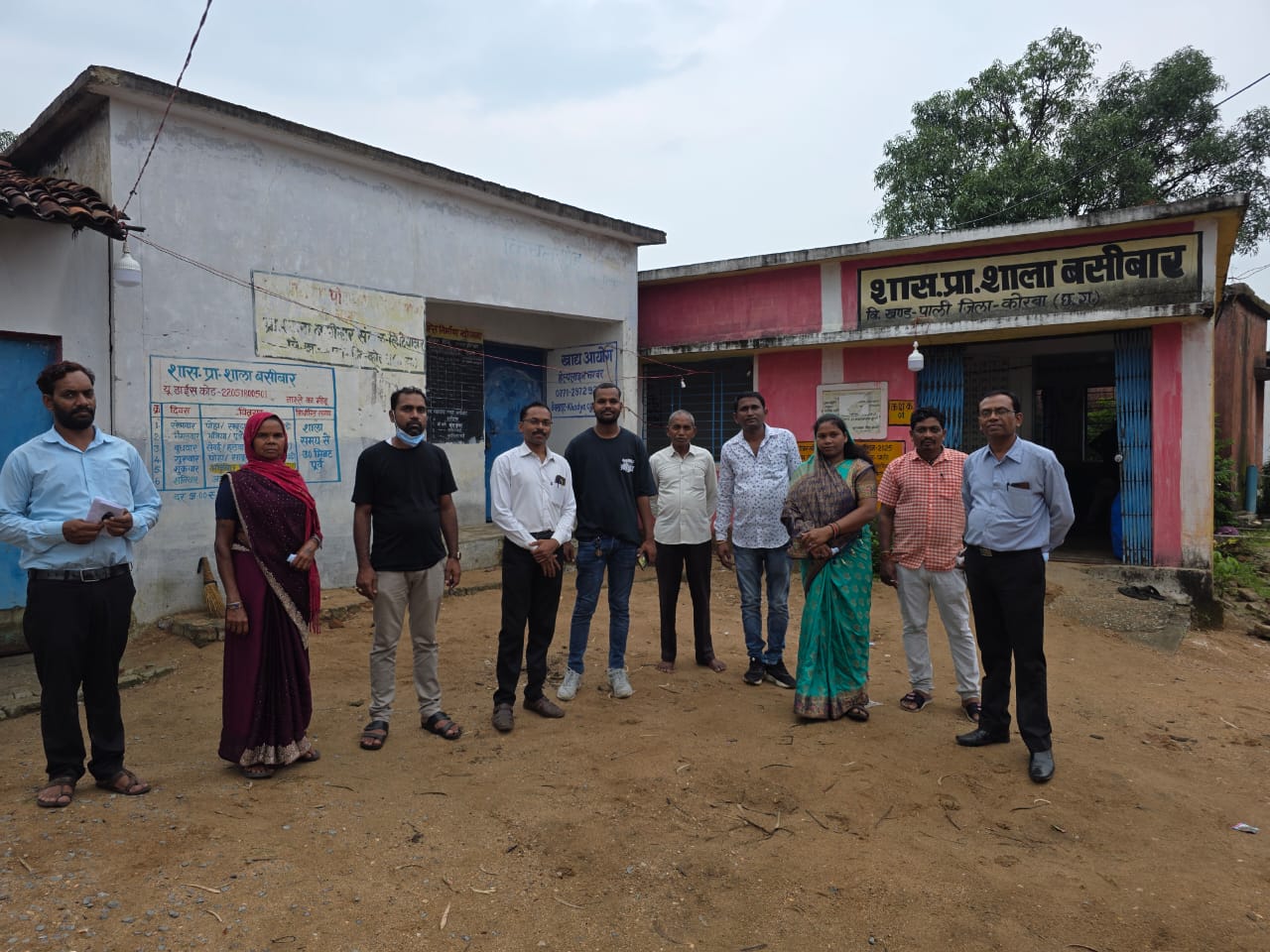 सभापति की मांग पर मारुति क्लीन कोल एंड पावर ने बढ़ाया सहयोग, बसीबार में हैजा पीड़ितों से मिली माया रूपेश कंवर