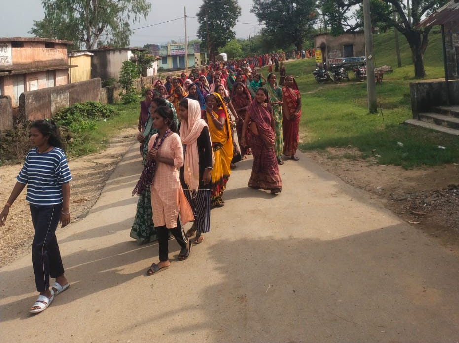 बसीबार पंचायत में महिलाओं के नेतृत्व में नशा मुक्ति रैली, 200 से अधिक महिलाओं की भागीदारी