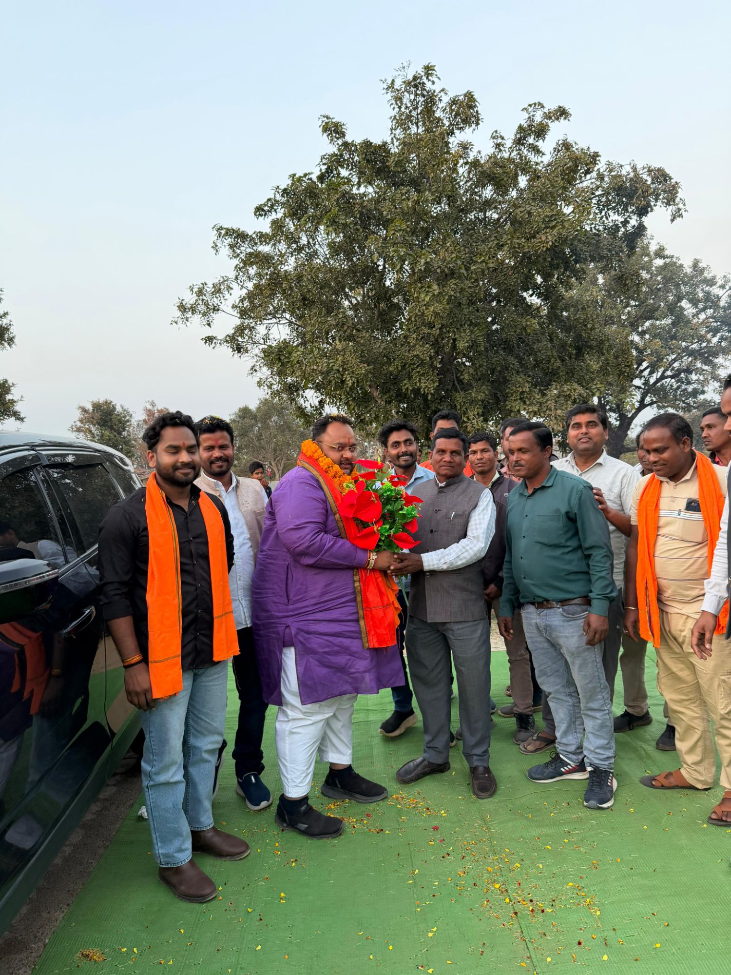 भाजयुमो जिलाध्यक्ष वैभव शर्मा का पाली तानाखार विधानसभा के विभिन्न मंडलों में हुआ प्रवास,युवाओं से सीधा कर रहे है संवाद