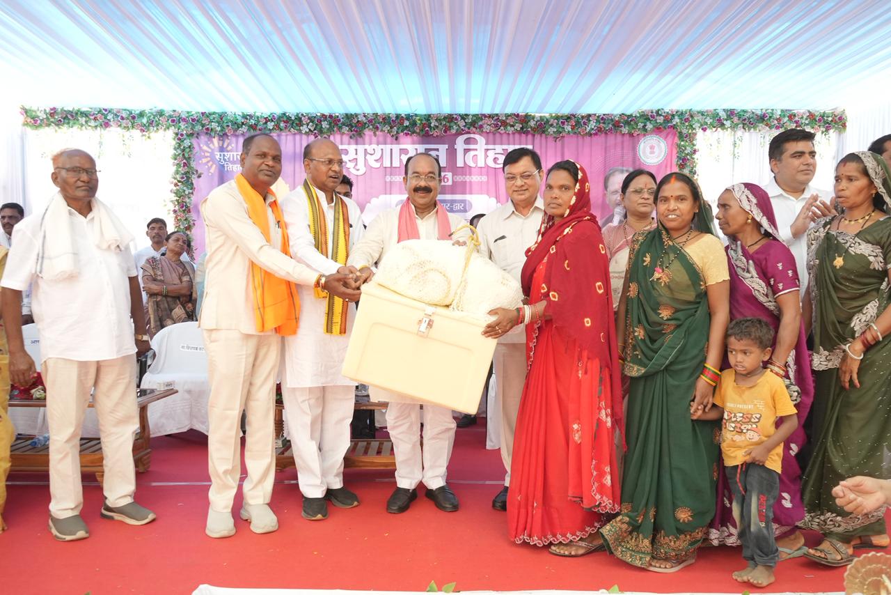 कार्यालयों के चक्कर नहीं, अब गांव में ही समस्याओं का निराकरण -उपमुख्यमंत्री श्री अरुण साव