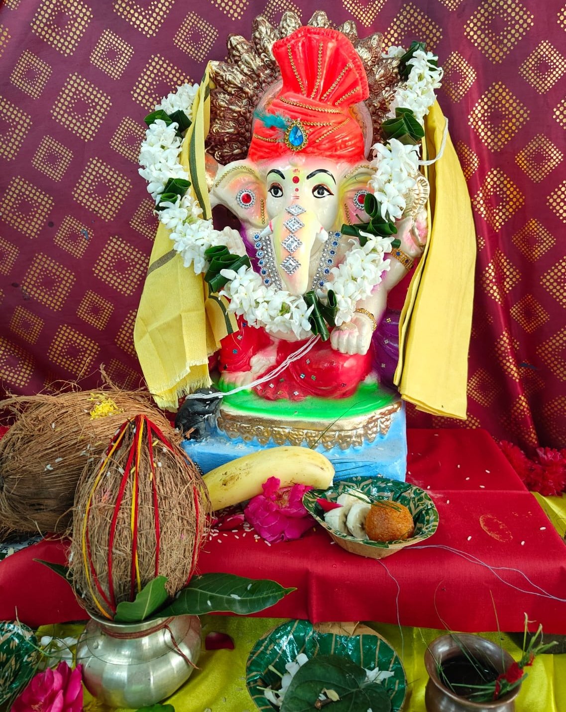 इंडियन पब्लिक स्कूल में विराजे गजानन, भक्तिमय हुआ विद्यालय परिसर*