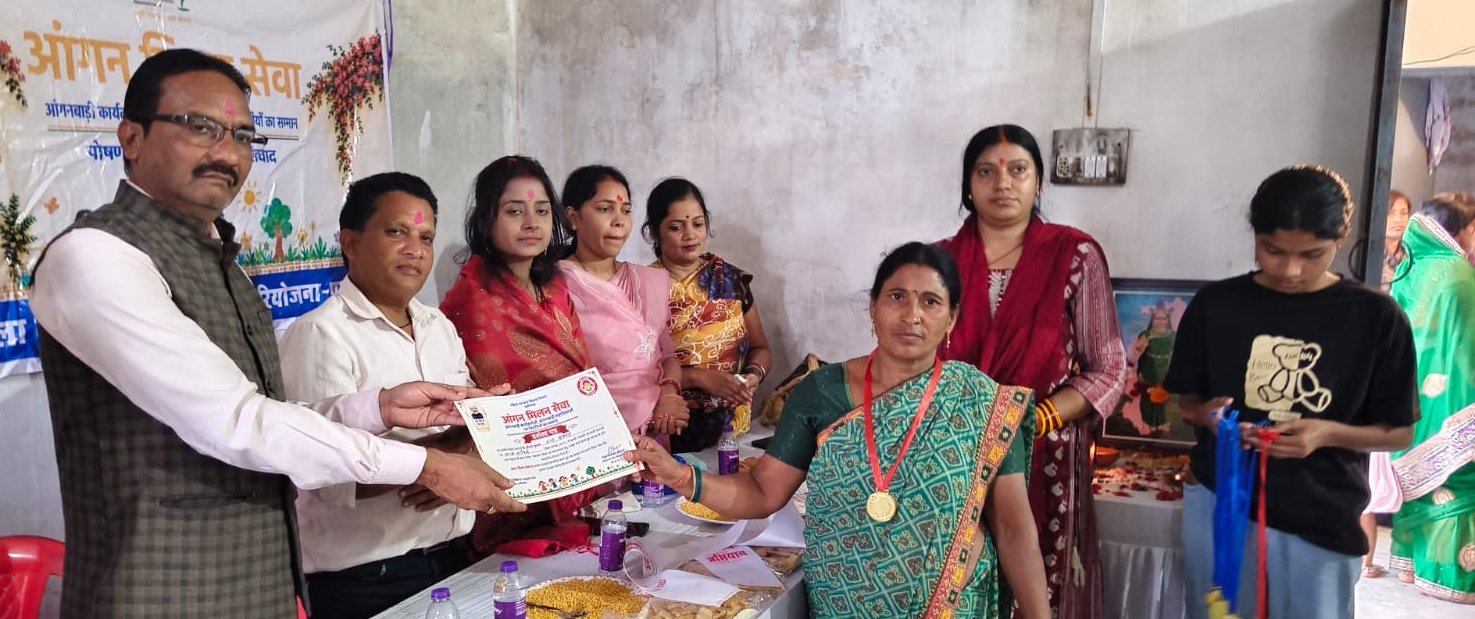 पाली में “आंगन मिलन” कार्यक्रम का भव्य आयोजन, रंगोली-मेहंदी से लेकर गोद भराई और अन्नप्राशन तक हुए संस्कार